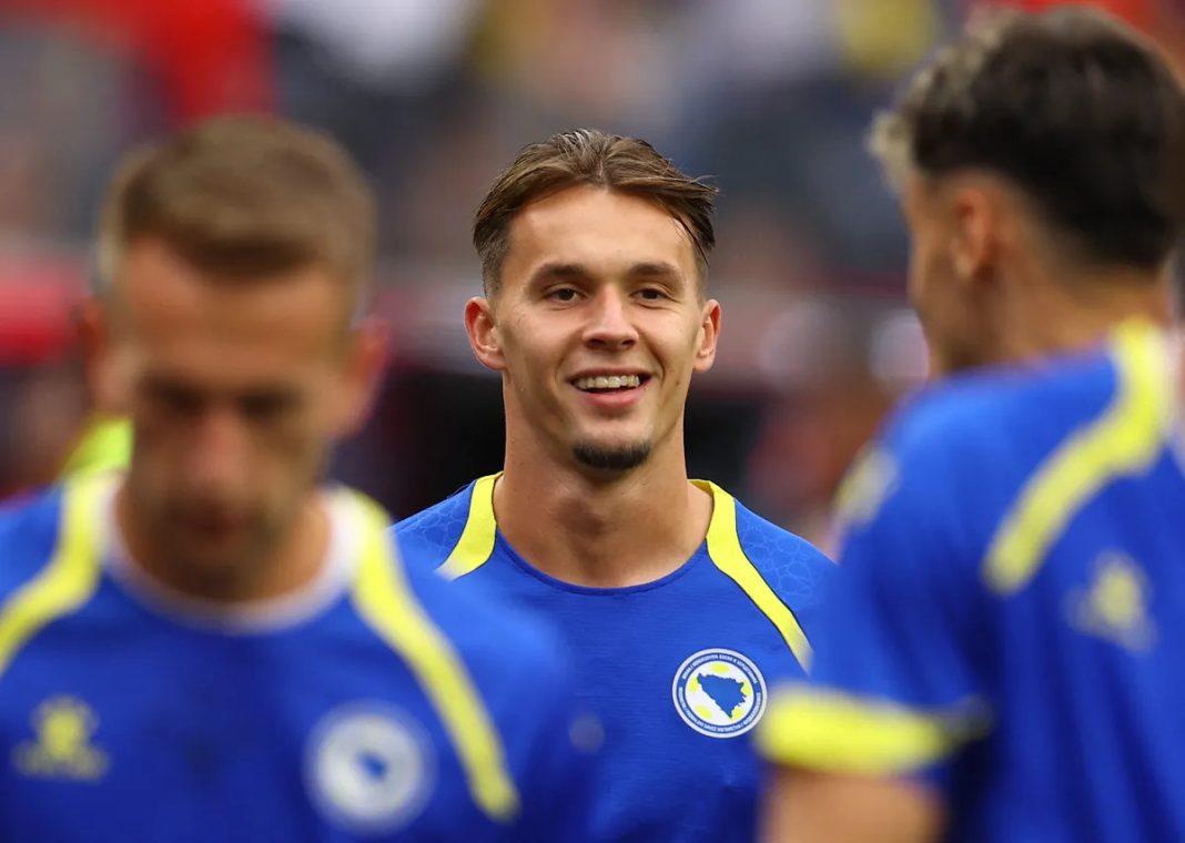 Amar Dedić pred velikim transferom? Engleski klub želi Zmaja, važnu ulogu mogao bi imati njegov bivši trener - featured image