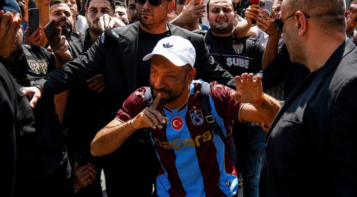 Salah izabrao poseban broj u Trabzonsporu: Iza svega se krije snažna simbolika Salah izabrao poseban broj u Trabzonsporu: Iza svega se krije snažna simbolika - featured image