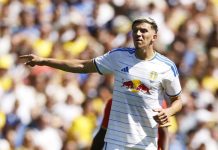 Muharemović oduševio navijače Leedsa protiv Manchester Uniteda: Jedan potez “zapalio” društvene mreže (VIDEO) Muharemović oduševio navijače Leedsa protiv Manchester Uniteda: Jedan potez "zapalio" društvene mreže (VIDEO) - featured image