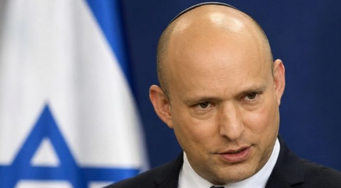 BENNETT ZVONI NA UZBUNU: „Katar pobjeđuje Izrael“ – upozorava na bitku koja se ne vodi raketama BENNETT ZVONI NA UZBUNU: „Katar pobjeđuje Izrael“ – upozorava na bitku koja se ne vodi raketama - featured image