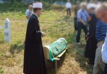 DOGAĐAJ NA DŽENAZI KAKAV SE NE PAMTI: Efendija i svi prisutni ostali u ŠOKU DOGAĐAJ NA DŽENAZI KAKAV SE NE PAMTI: Efendija i svi prisutni ostali u ŠOKU - featured image