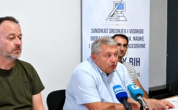 Samo u BiH: Profesor sa VII stepenom 1.736 KM, a zaposlenik ZZO USK sa srednjom školom 2.575 KM