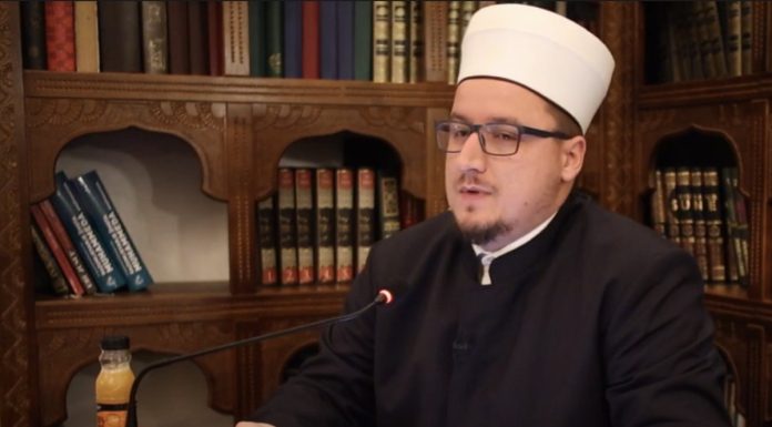 Mustafić: “Od 2 miliona Bošnjaka van BiH prijavu za glasanje putem pošte je zatražilo tek 60.000 ljudi” Mustafić: “Od 2 miliona Bošnjaka van BiH prijavu za glasanje putem pošte je zatražilo tek 60.000 ljudi” - featured image