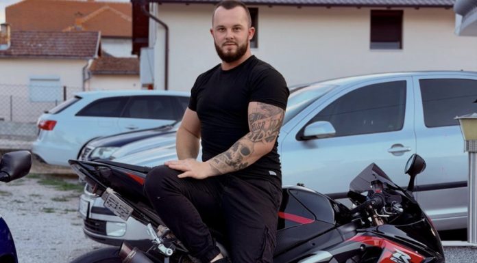 Fahrudin poklanja automobil osobi kojoj je zbog bolesti ili teške životne situacije zaista potreban Fahrudin poklanja automobil osobi kojoj je zbog bolesti ili teške životne situacije zaista potreban - featured image