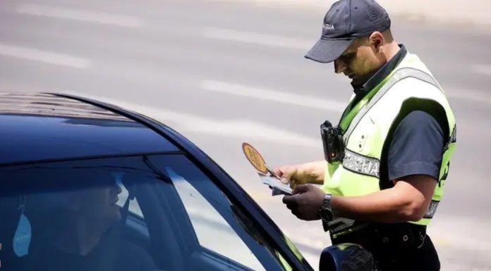 Od danas nova pravila na cestama: Za neke prekršaje kazna i do 3 hiljade KM Od danas nova pravila na cestama: Za neke prekršaje kazna i do 3 hiljade KM - featured image