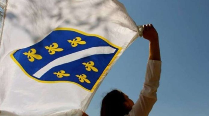 UDARAC NA SIMBOLE RBiH: Ustavni sud RS donio odluku o zastavi s ljiljanima – evo detalja UDARAC NA SIMBOLE RBiH: Ustavni sud RS donio odluku o zastavi s ljiljanima – evo detalja - featured image
