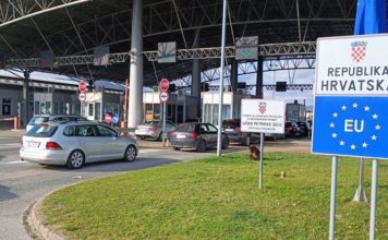 ŠOK NA GRANICI: Ponesete li ovo voće u Hrvatsku, prijeti vam kazna od nevjerovatnih 13.000 eura ŠOK NA GRANICI: Ponesete li ovo voće u Hrvatsku, prijeti vam kazna od nevjerovatnih 13.000 eura - featured image