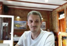 KOD KUĆE JE NAJBOLJE: Nakon deset godina vratio se u BiH, posao je došao iznenada KOD KUĆE JE NAJBOLJE: Nakon deset godina vratio se u BiH, posao je došao iznenada - featured image