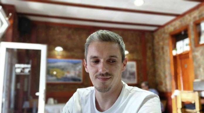 KOD KUĆE JE NAJBOLJE: Nakon deset godina vratio se u BiH, posao je došao iznenada KOD KUĆE JE NAJBOLJE: Nakon deset godina vratio se u BiH, posao je došao iznenada - featured image