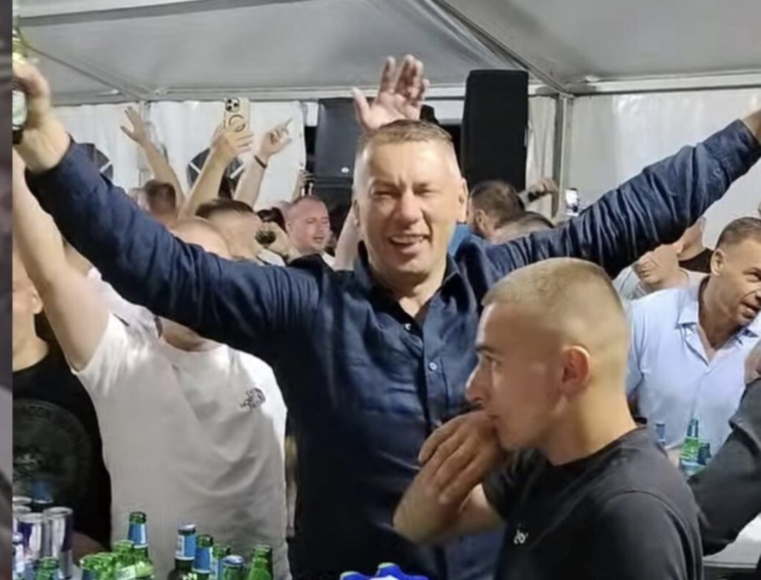 Srbi jasno poručili Nenadu Nešiću: “Koliko si pokrao taj narod pa ga toliko voliš”? - featured image