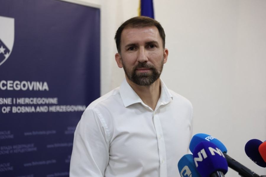 “VELIKO” POVEĆANJE KOJE TO NIJE: Evo koliko tačno raste najniža penzija u FBiH - featured image