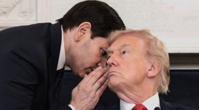 BURNO U WASHINGTONU: Bošnjaci iz SAD-a pisali Trumpu i Rubiju, traže odgovor, Dodik u glavnoj ulozi BURNO U WASHINGTONU: Bošnjaci iz SAD-a pisali Trumpu i Rubiju, traže odgovor, Dodik u glavnoj ulozi - featured image