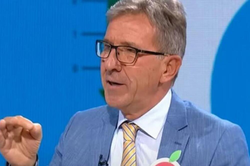 “DECI SVAKO JUTRO DAJEMO TOKSIN KOJI JE OPASNIJI OD MARIHUANE, PA SE POSLE HVATAMO ZA GLAVU”: Dr Dragan upozorava! - featured image “DECI SVAKO JUTRO DAJEMO TOKSIN KOJI JE OPASNIJI OD MARIHUANE, PA SE POSLE HVATAMO ZA GLAVU”: Dr Dragan upozorava! - featured image