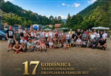 Familija Šut 17 godina čuva lijepu tradiciju: Okupljanje koje svakog augusta vraća porodicu svom kraju Familija Šut 17 godina čuva lijepu tradiciju: Okupljanje koje svakog augusta vraća porodicu svom kraju - featured image