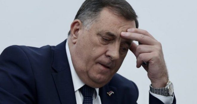 Zakonodavci SAD-a traže vraćanje sankcija zvaničnicima RS-a zbog Srebrenice - featured image Zakonodavci SAD-a traže vraćanje sankcija zvaničnicima RS-a zbog Srebrenice - featured image