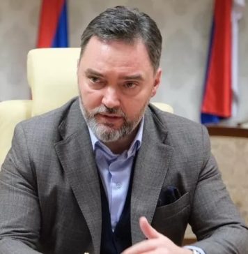 Sramotna objava Staše Košarca: Mladić je bio, jeste i ostat će moj komandant Sramotna objava Staše Košarca: Mladić je bio, jeste i ostat će moj komandant - featured image