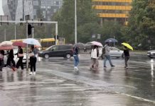 Meteorolozi objavili kad i u kojim dijelovima BiH se očekuju pljuskovi Meteorolozi objavili kad i u kojim dijelovima BiH se očekuju pljuskovi - featured image