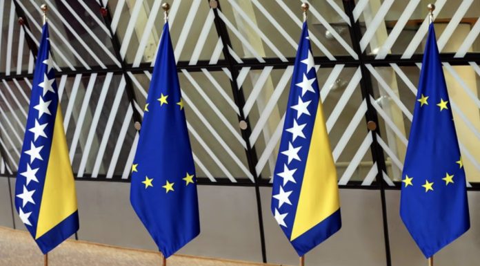 Zašto je Brčko toliko važno? Ukrajinski general upozorava na scenario koji bi uzdrmao BiH Zašto je Brčko toliko važno? Ukrajinski general upozorava na scenario koji bi uzdrmao BiH - featured image