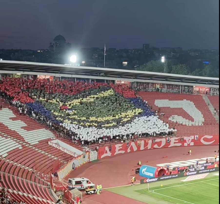 Sramota! Delije napravile koreografiju u čast ratnog zločina Ratka Mladića - featured image Sramota! Delije napravile koreografiju u čast ratnog zločina Ratka Mladića - featured image