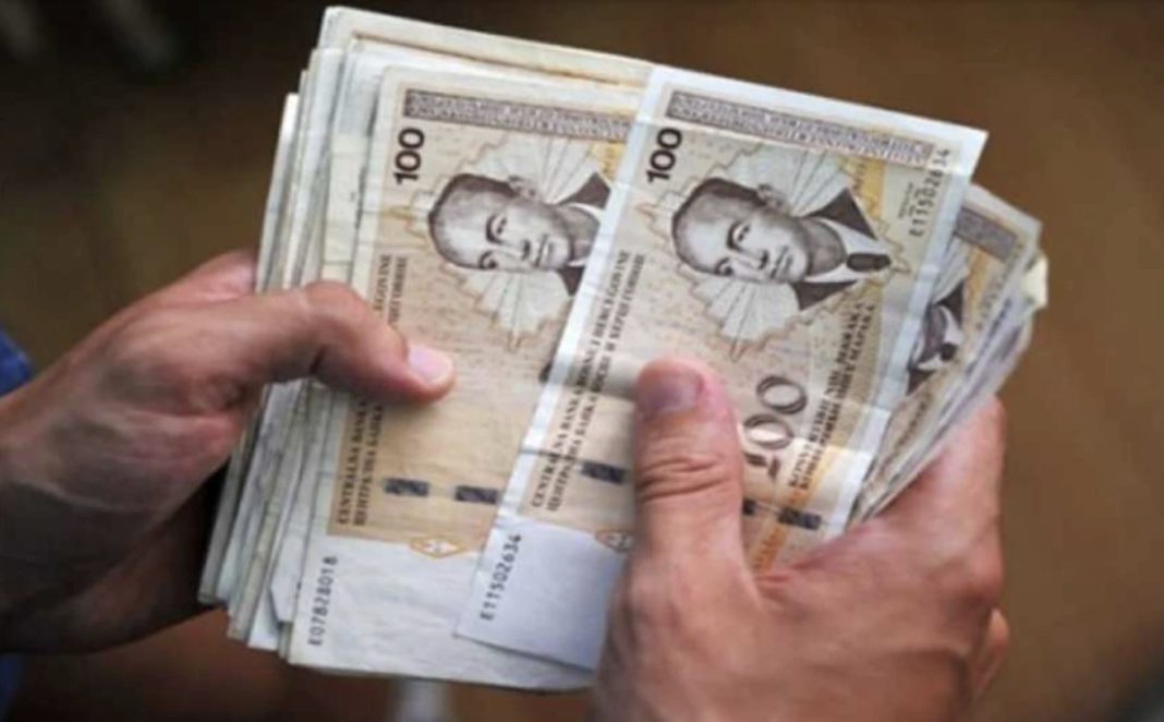 Koliko kome pripada? Evo ko ima pravo naslijediti porodičnu penziju u FBiH - featured image Koliko kome pripada? Evo ko ima pravo naslijediti porodičnu penziju u FBiH - featured image