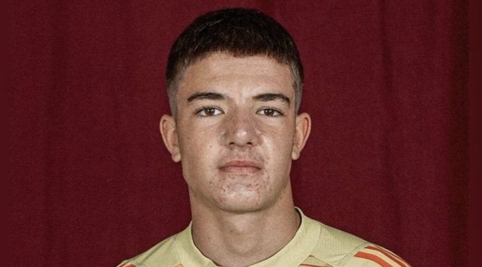 FK Sarajevo izbacilo iz kluba Veljka Vučetića nakon što mu je otac veličao Ratka Mladića FK Sarajevo izbacilo iz kluba Veljka Vučetića nakon što mu je otac veličao Ratka Mladića - featured image