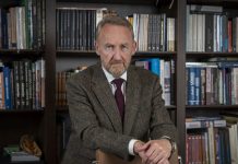 Izetbegović o stanju u državi: “Ako narod želi dobro ovoj zemlji, ova garnitura mora otići”