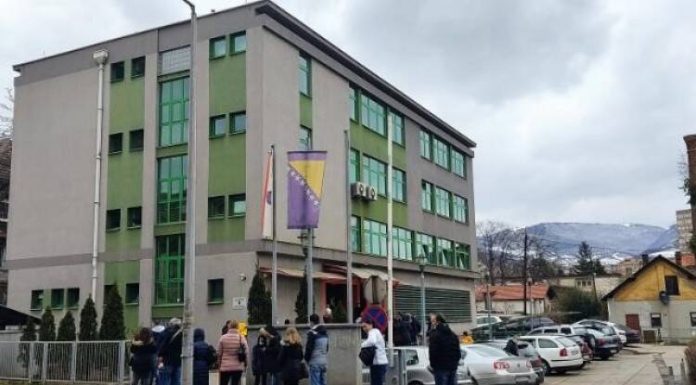 ODLIČNE VIJESTI, OVO SE ČEKALO: Velika promjena za nezaposlene u BiH ODLIČNE VIJESTI, OVO SE ČEKALO: Velika promjena za nezaposlene u BiH - featured image