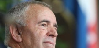 Hrvatski general koji je porazio Mladića: On nije nikakav vojnik, bio je “hrabar” samo protiv civila Hrvatski general koji je porazio Mladića: On nije nikakav vojnik, bio je “hrabar” samo protiv civila - featured image