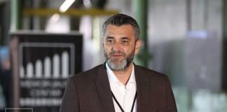 Emir Suljagić otkrio: “Prije 2 godine htjeli su upasti u Memorijalni centar i sve nas pohapsiti” Emir Suljagić otkrio: "Prije 2 godine htjeli su upasti u Memorijalni centar i sve nas pohapsiti" - featured image