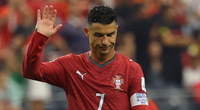 To je to! Cristiano Ronaldo otkrio kada završava karijeru, priznao i šta slijedi nakon fudbala! · Udarna vijest To je to! Cristiano Ronaldo otkrio kada završava karijeru, priznao i šta slijedi nakon fudbala! · Udarna vijest - featured image