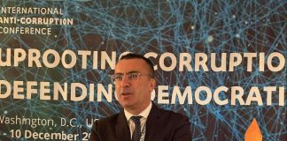 NE BIRAJU SE SREDSTVA: Od predizbornog asfalta do bonova za šminkanje NE BIRAJU SE SREDSTVA: Od predizbornog asfalta do bonova za šminkanje - featured image