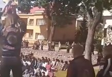 Motociklisti provocirali muslimane tokom džume u Litvaniji: Puštali glasnu muziku i pred džamiju donijeli svinjsku glavu Motociklisti provocirali muslimane tokom džume u Litvaniji: Puštali glasnu muziku i pred džamiju donijeli svinjsku glavu - featured image