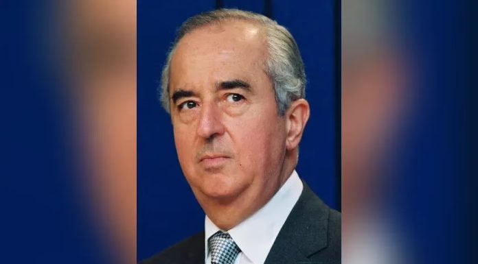 Preminuo Édouard Balladur: Francuski premijer koji se protivio naoružavanju Armije RBiH Preminuo Édouard Balladur: Francuski premijer koji se protivio naoružavanju Armije RBiH - featured image