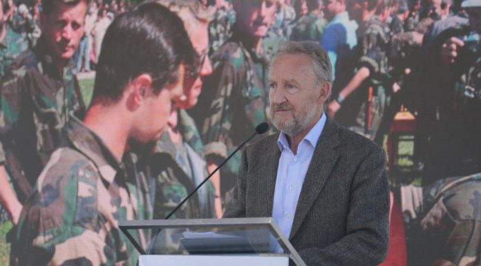 Izetbegović s Vlašića poslao poruku neprijateljima: Nikada niste bili jači od bh. patriota, ni 1992. ni danas Izetbegović s Vlašića poslao poruku neprijateljima: Nikada niste bili jači od bh. patriota, ni 1992. ni danas - featured image