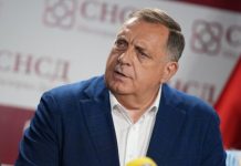 CIJELA BiH PRATI: Dodik prijeti, tvrdi da će uputiti udarac od kojeg se neće oporaviti i spomenuo Srebrenicu CIJELA BiH PRATI: Dodik prijeti, tvrdi da će uputiti udarac od kojeg se neće oporaviti i spomenuo Srebrenicu - featured image