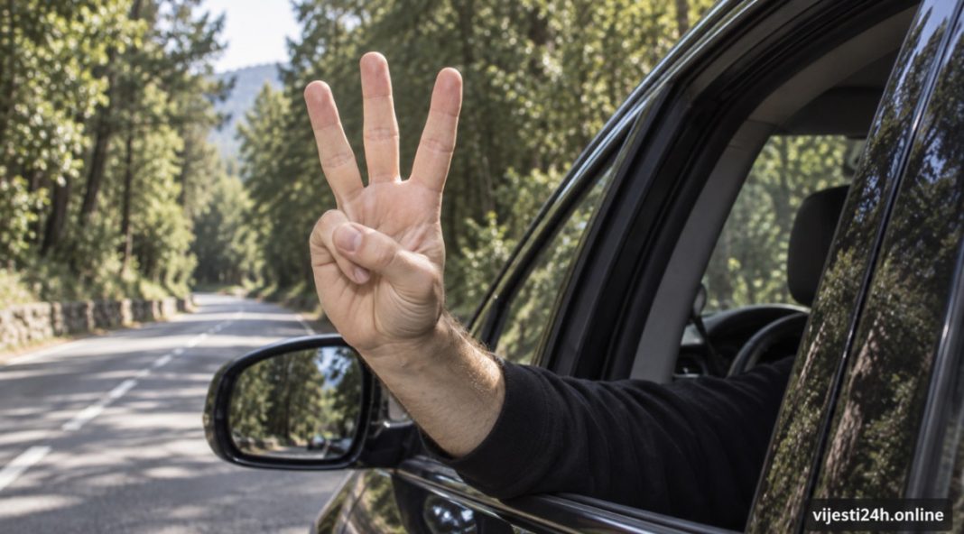 Četvorica muškaraca iz Srbije uhapšena u Goraždu: Iz automobila pokazivali tri prsta - featured image