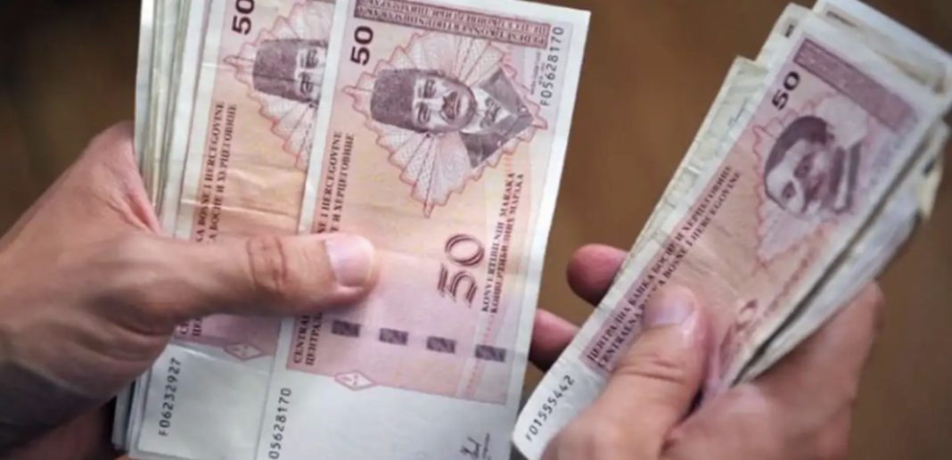 Stiže novac za roditelje i djecu u dijelu BiH. Objavljeni detalji i iznosi - featured image