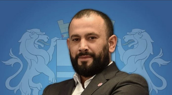 Uhapšen crnogorski odbornik Milivoje Brković zbog veličanja ratnog zločinca Ratka Mladića Uhapšen crnogorski odbornik Milivoje Brković zbog veličanja ratnog zločinca Ratka Mladića - featured image