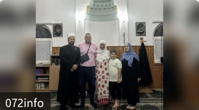 Emotivan trenutak kod Zenice: Sandra izgovorila šehadet i prihvatila islam Emotivan trenutak kod Zenice: Sandra izgovorila šehadet i prihvatila islam - featured image