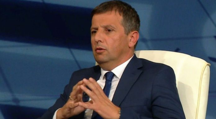 Vukanovićeva rečenica izazvala burne reakcije: Evo šta je rekao Vukanovićeva rečenica izazvala burne reakcije: Evo šta je rekao - featured image