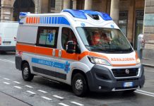 Majci troje djece nije bilo spasa: Nastradala dok je vodila kćerkicu u školu, udario je kamion za smeće Majci troje djece nije bilo spasa: Nastradala dok je vodila kćerkicu u školu, udario je kamion za smeće - featured image