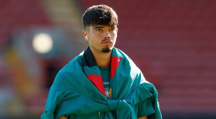 Prije nekoliko godina Barca je bila san: Budući Zmaj potpisao, pa objavio fotografiju za pamćenje! Prije nekoliko godina Barca je bila san: Budući Zmaj potpisao, pa objavio fotografiju za pamćenje! - featured image