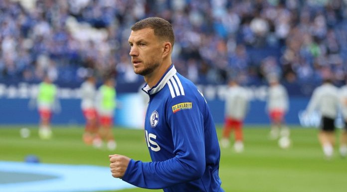 Sram te bilo! Edina Džeku ‘legenda’ ponizila: “Možda je nekad bio igrač, ali sad…” Sram te bilo! Edina Džeku 'legenda' ponizila: "Možda je nekad bio igrač, ali sad..." - featured image