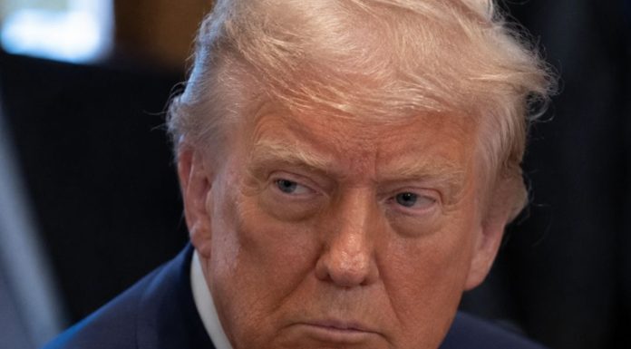 NOVA AMERIČKA BAZA U EVROPI? Trump najavio mogući dogovor NOVA AMERIČKA BAZA U EVROPI? Trump najavio mogući dogovor - featured image
