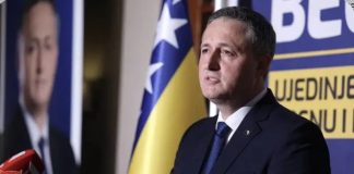 Bećirović dobio pitanje o pomilovanju Dodika, njegov odgovor privukao pažnju Bećirović dobio pitanje o pomilovanju Dodika, njegov odgovor privukao pažnju - featured image