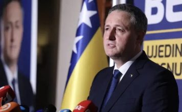 Bećirović dobio pitanje o pomilovanju Dodika, njegov odgovor privukao pažnju Bećirović dobio pitanje o pomilovanju Dodika, njegov odgovor privukao pažnju - featured image