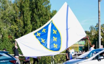 Hapšenja u bh. gradu, pijan uklanjao zastave s ljiljanima Hapšenja u bh. gradu, pijan uklanjao zastave s ljiljanima - featured image
