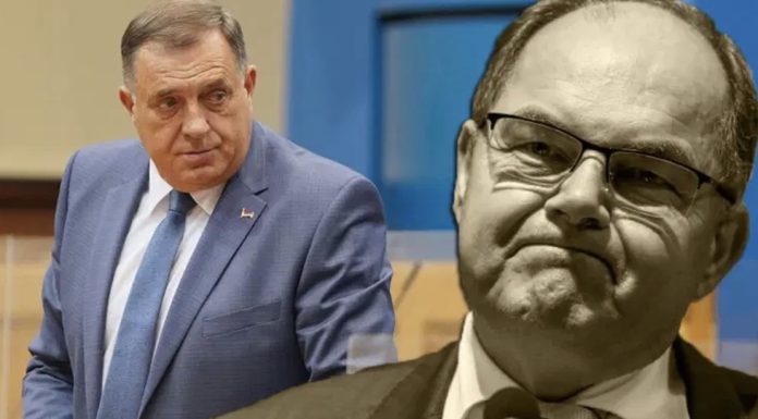 Schmidt: “Evo kad će Dodik pokušati cijepanje BiH, tražimo alate da reagujemo” Schmidt: “Evo kad će Dodik pokušati cijepanje BiH, tražimo alate da reagujemo” - featured image